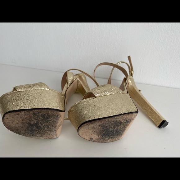 Gucci Leila Metallic Leather Platform Sandals - Picture 9 of 9